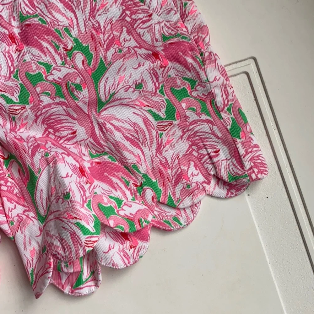 NWT Lilly Pulitzer 5” Buttercup Scallop Stretch Flamingo Shorts 00